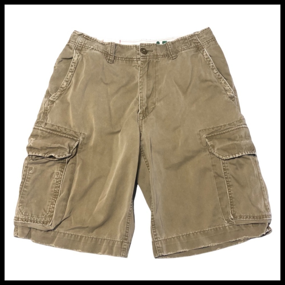 AMERICAN EAGLE Cargo Shorts